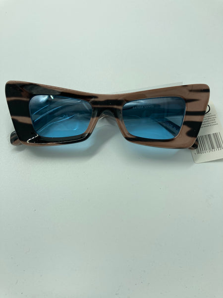 Blue Retro Cat-Eyes Sunglasses